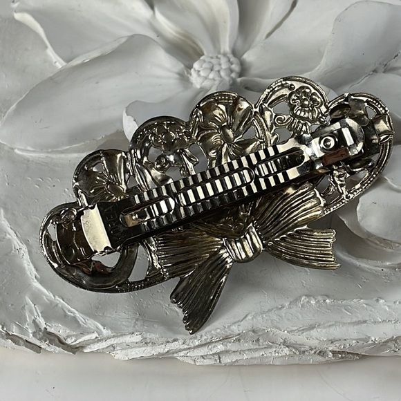 Vintage Silver Tone Hair Hearts & Bows Clip Korea - Picture 3 of 9